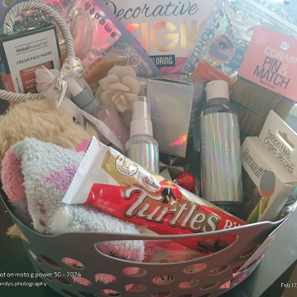 Women's pamper me spa basket anniversary birthday just because I love you - Picture 4 of 6